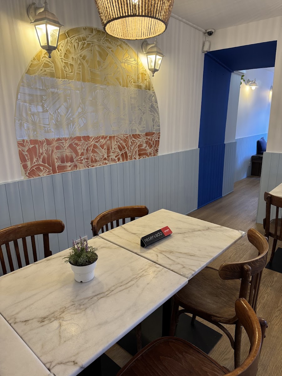 A.p. F. Cafe & Restaurant